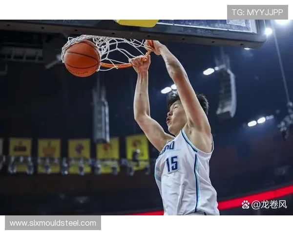 北京篮球队逆袭之路揭秘:从低谷到巅峰的杯赛传奇之旅 北京篮球队逆袭之路揭秘:从低谷到巅峰的杯赛传奇之旅